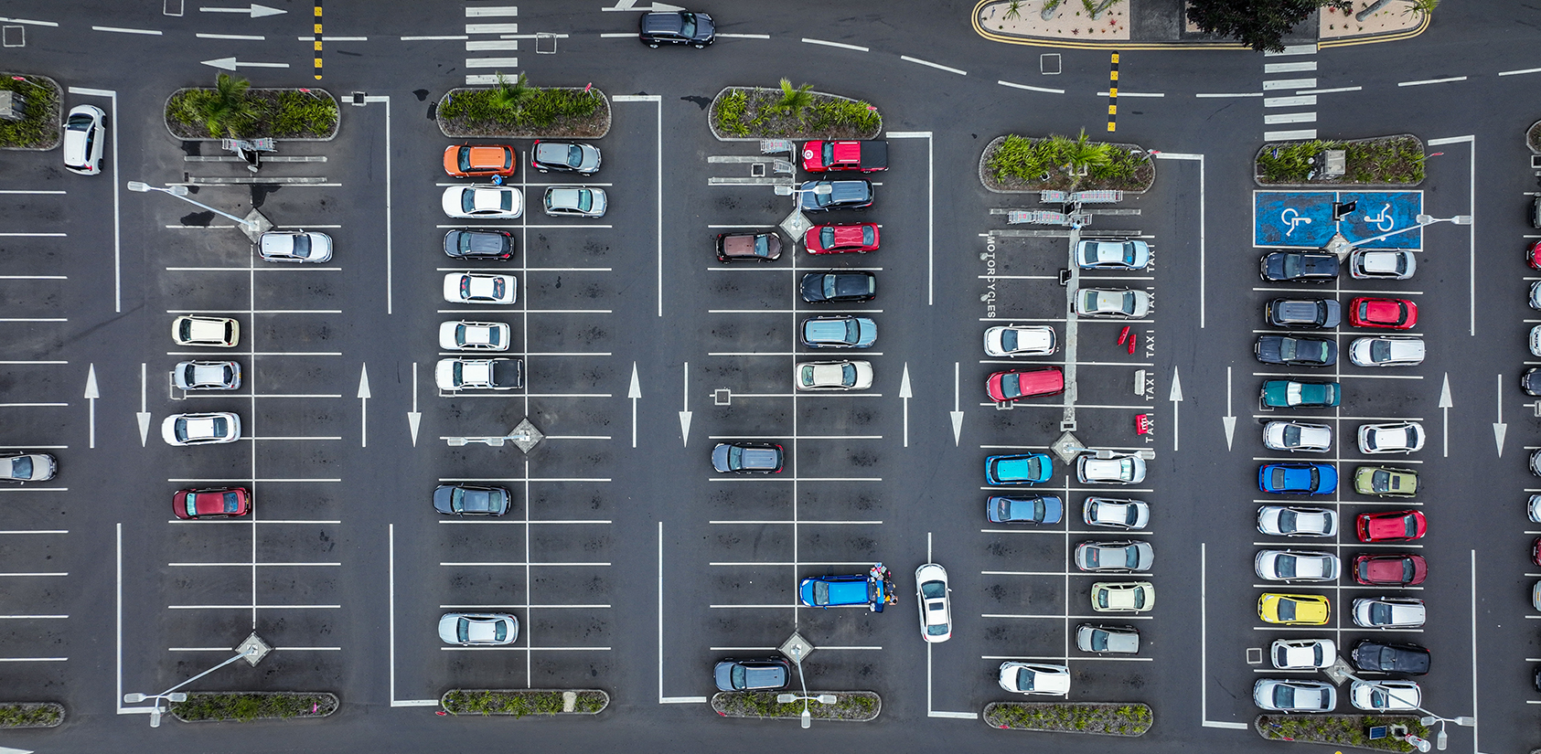 Benefits of Covered vs. Outdoor Parking: How my friend learned a valuable lesson about outdoor parking